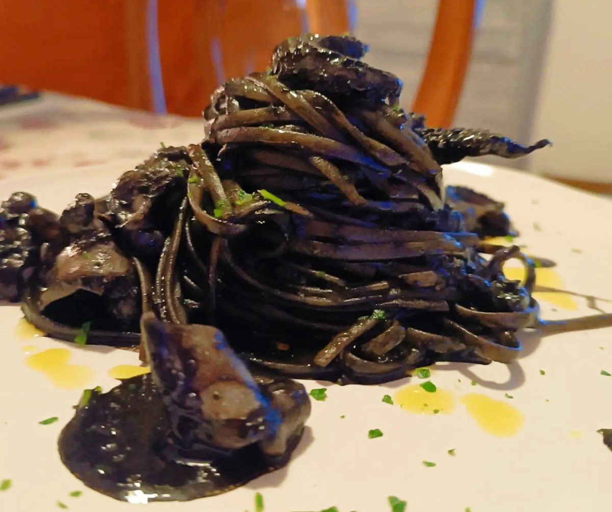 black pasta